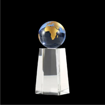 Crystal trophy globe